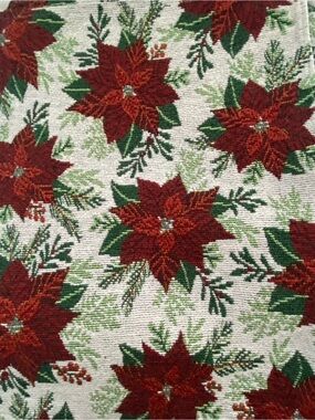 SET-6 TAPESTRY POINTSETTIA PLACE SETTINGS